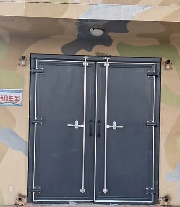 青铜峡工业平开门