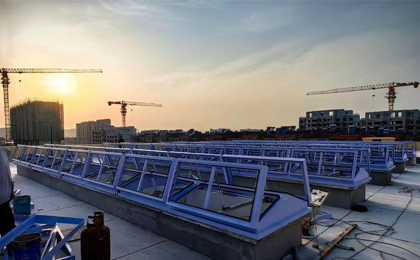 消防青铜峡排烟窗工作原理