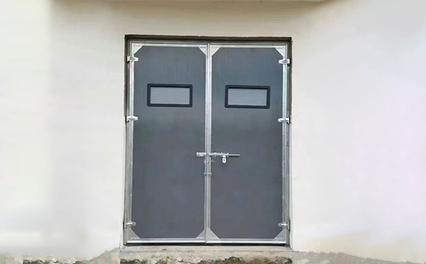 青铜峡工业门在高温作业区域的运行表现